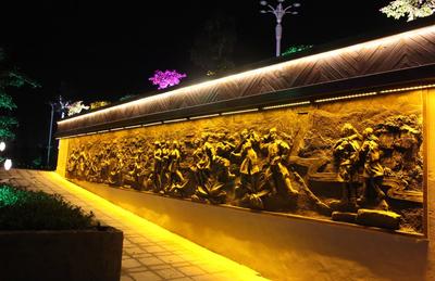 贞丰县丰茂广场灯光亮化工程(实景）